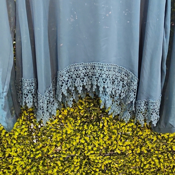 Blue Lace Long Sleeve Top - Size S - Maurices - Picture 5 of 7